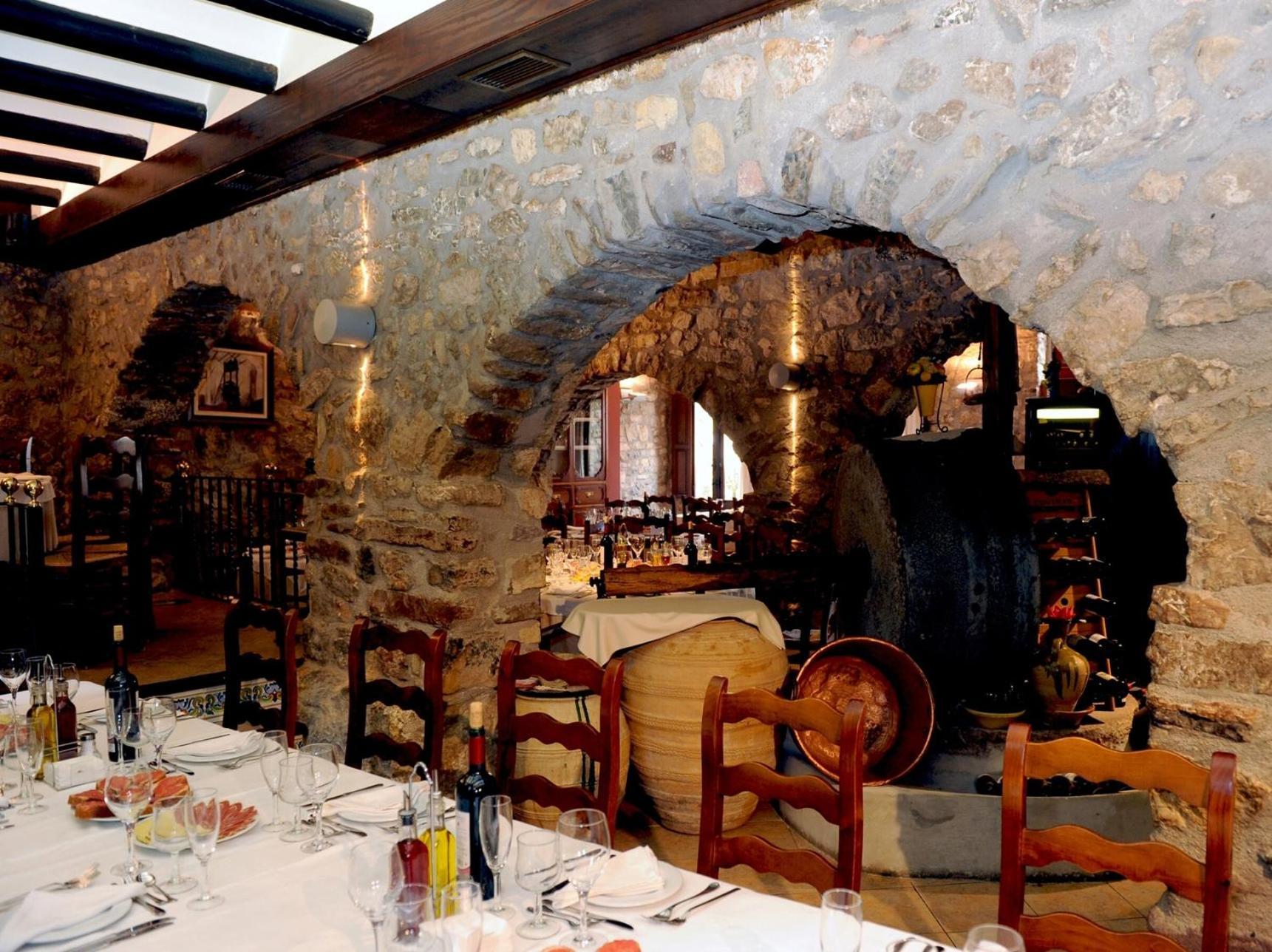 Hotel Restaurant Verdia Sueras Kültér fotó
