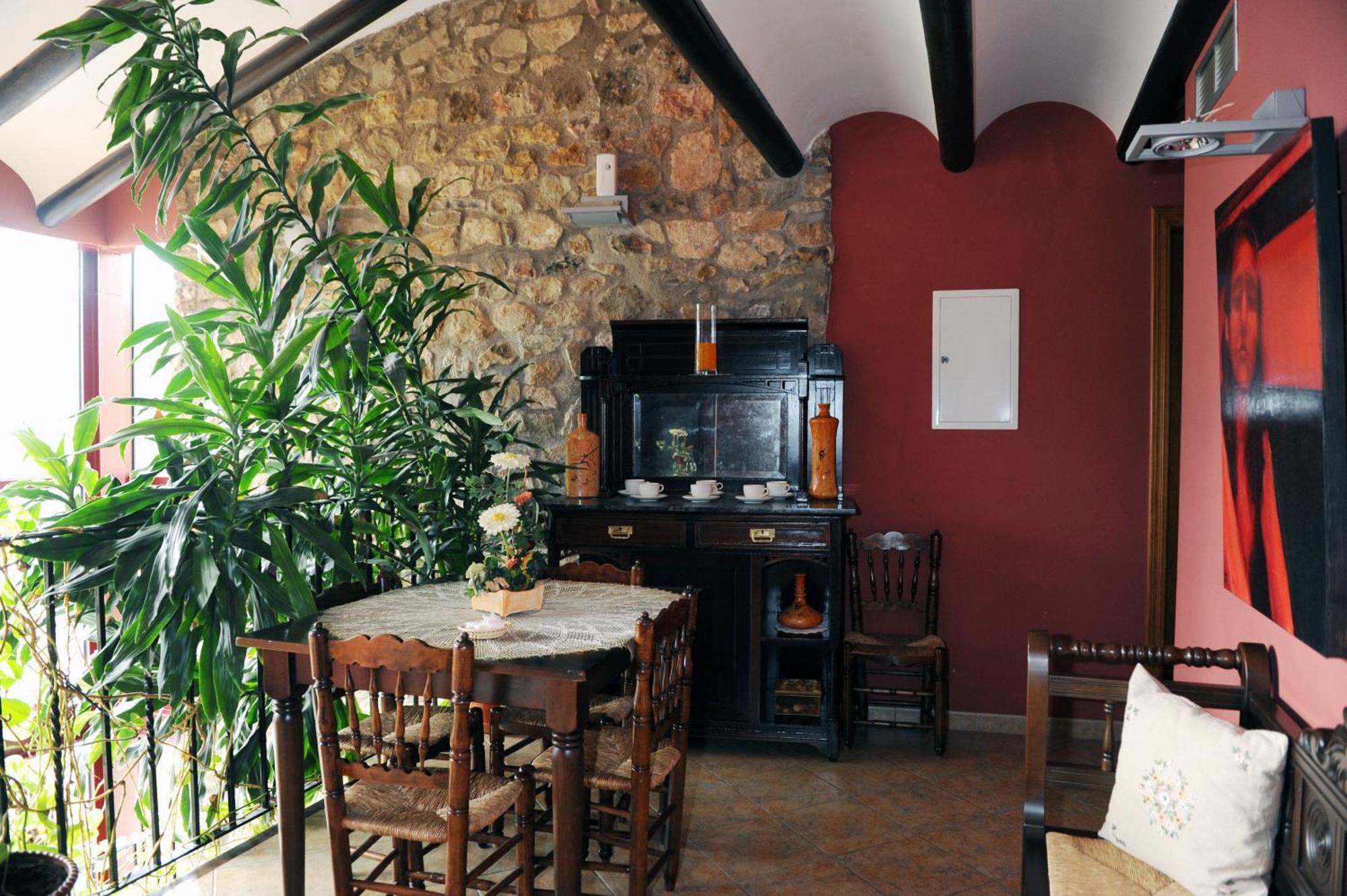 Hotel Restaurant Verdia Sueras Kültér fotó