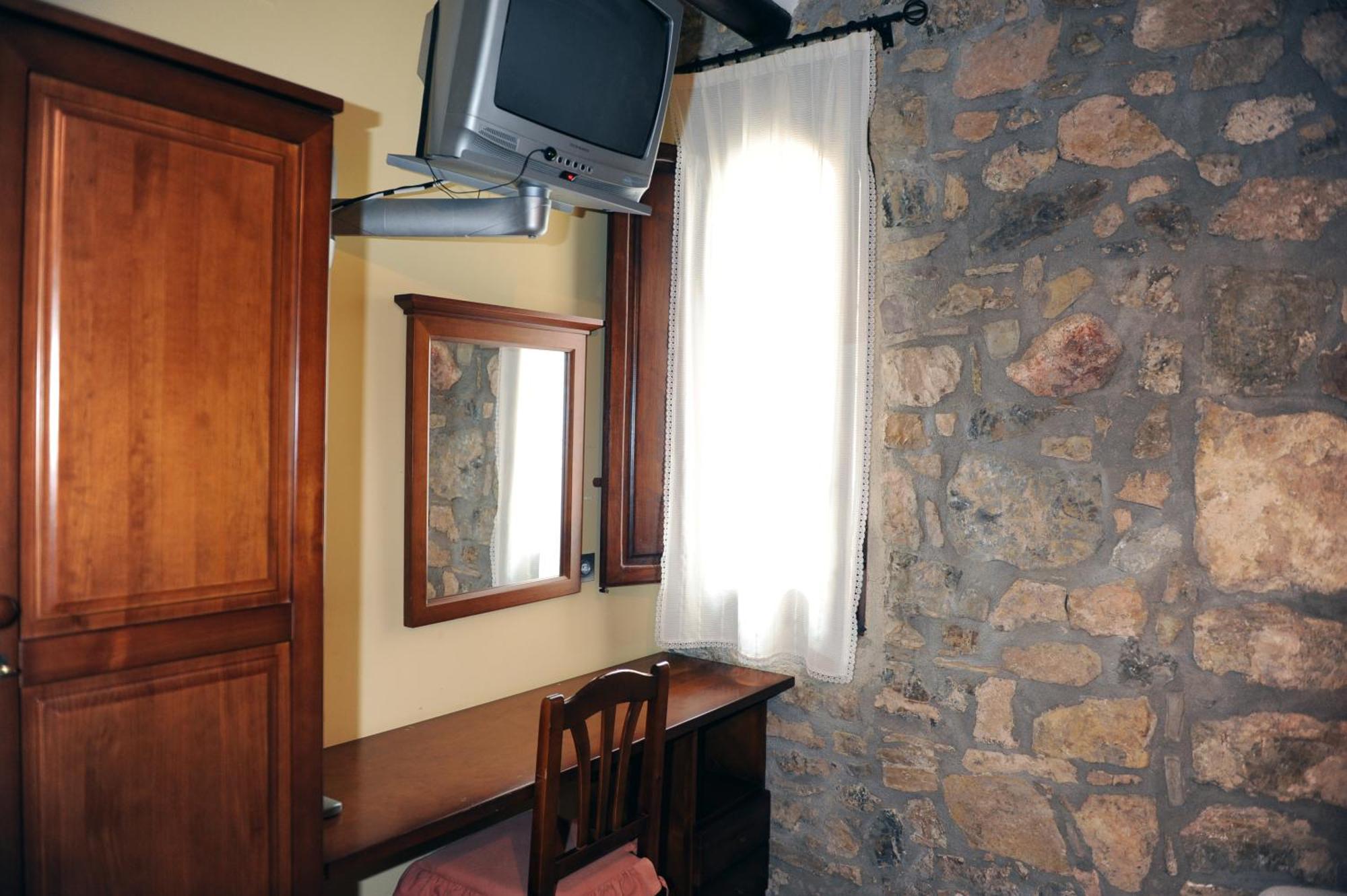 Hotel Restaurant Verdia Sueras Szoba fotó